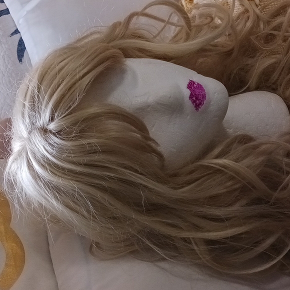 🍬 FUN WIG - Picture 2 of 5